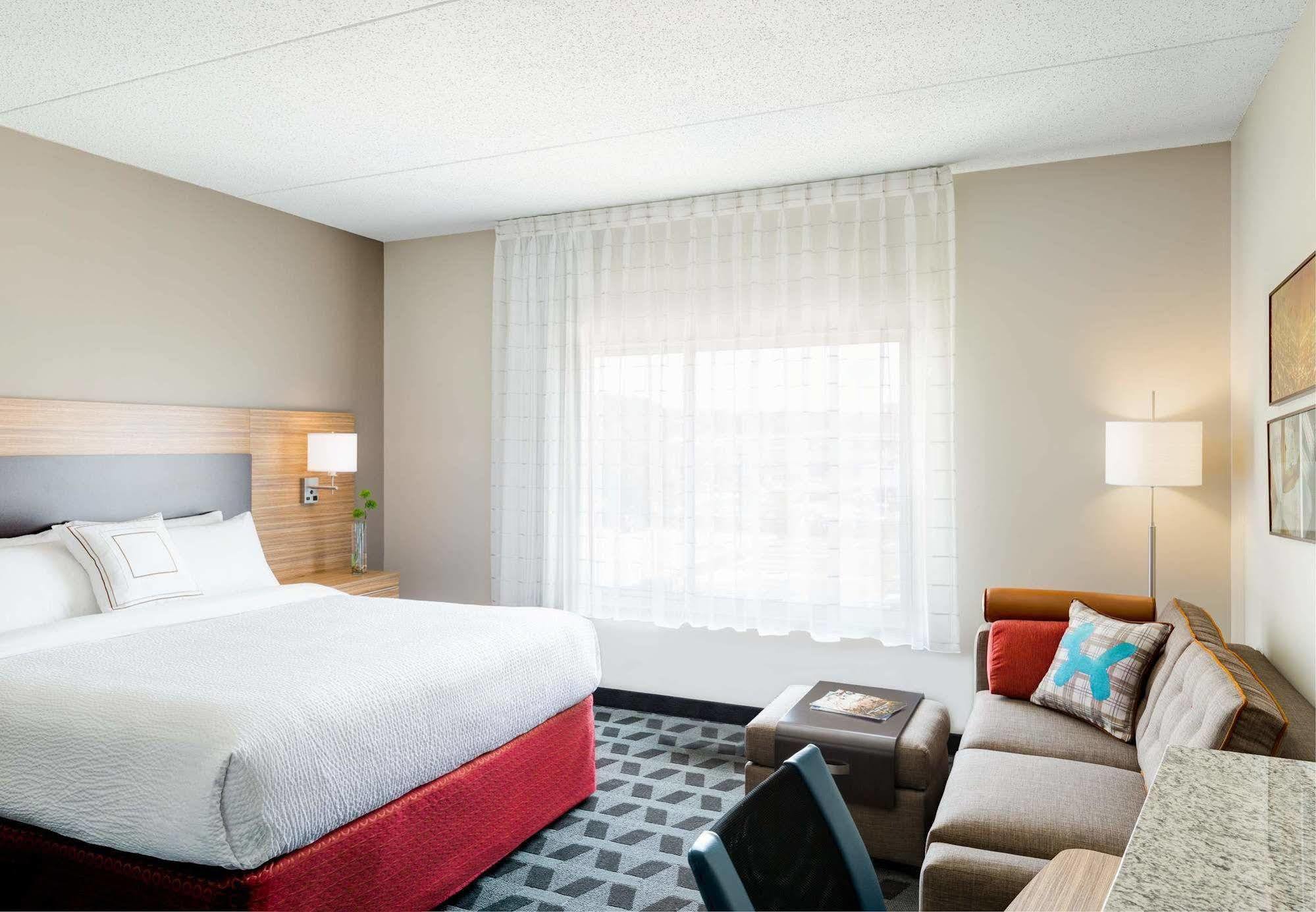 Towneplace Suites By Marriott פארקרסבורג מראה חיצוני תמונה